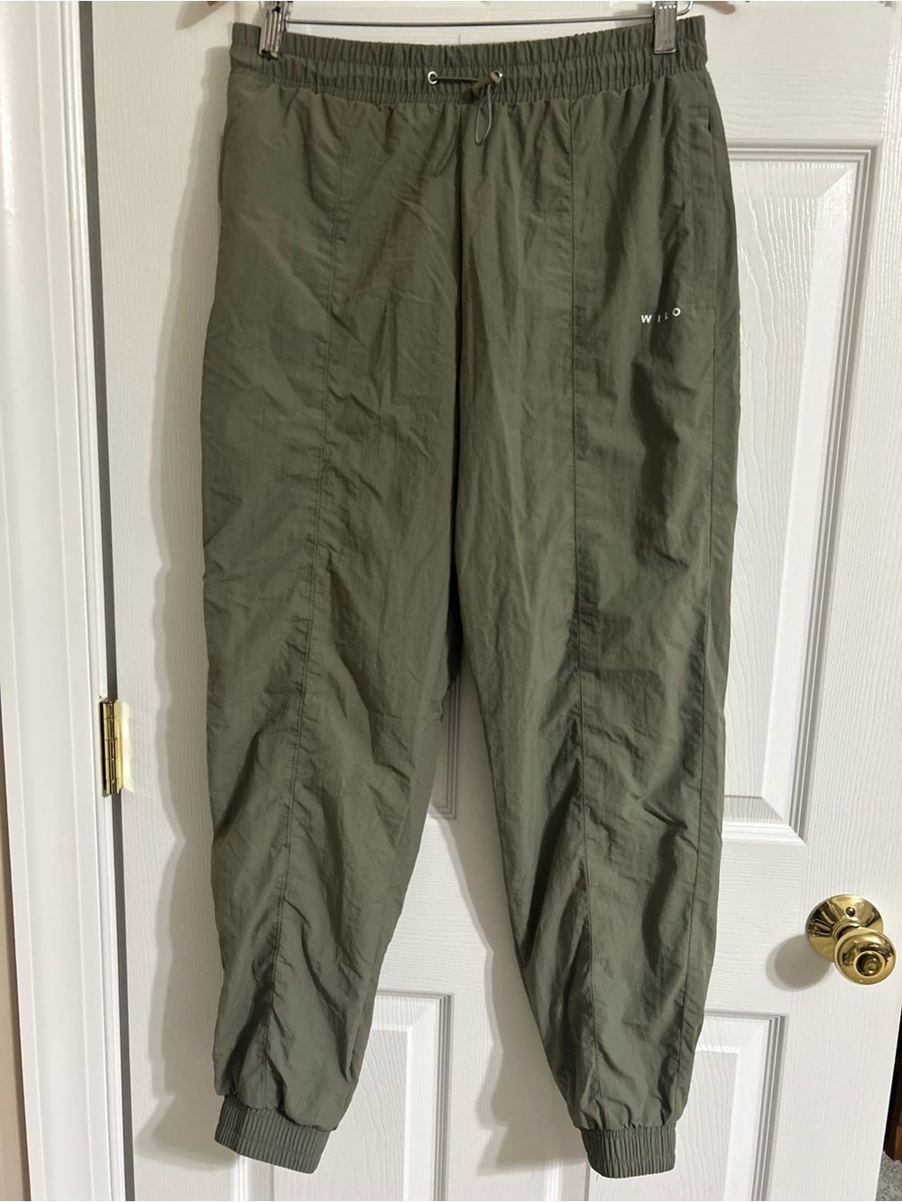 Wilo The Label Sage Parachute Jogger Pants Sz Med NWT